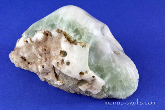 Apophyllite Skull