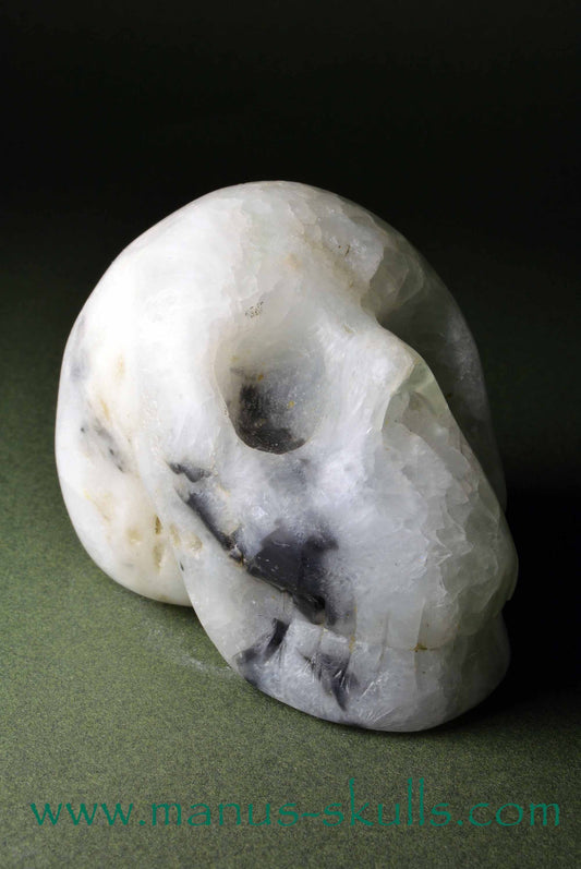 Apophyllite Skull