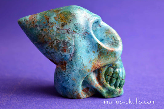 Chrysocolla Skull