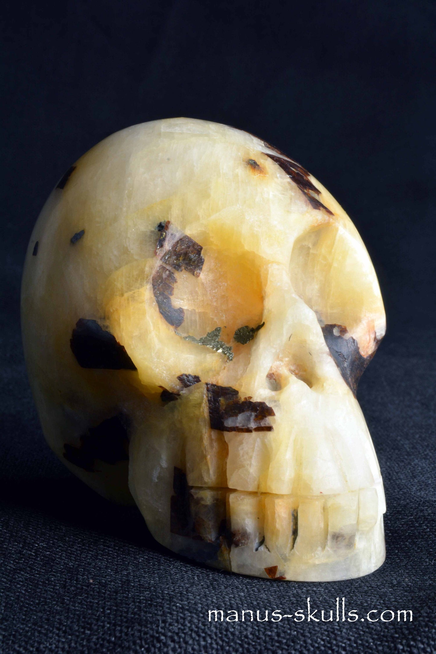 Cryolite Skull