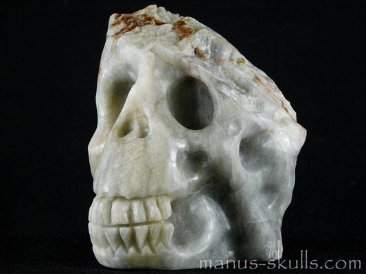 Magnesite (Norway) Skull