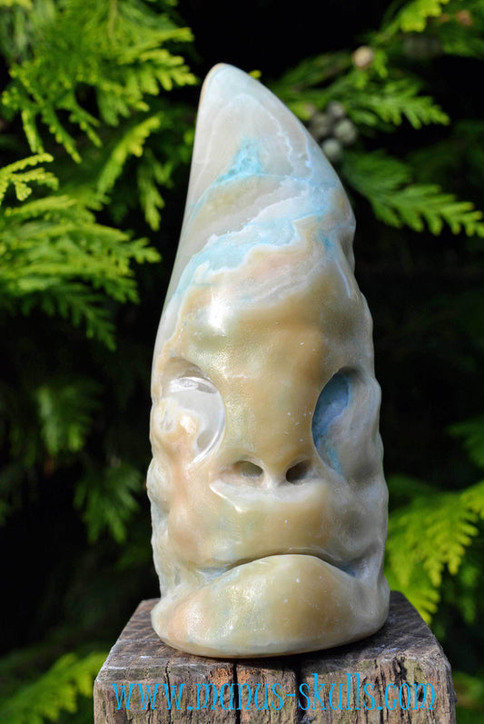Hemimorphite Skull