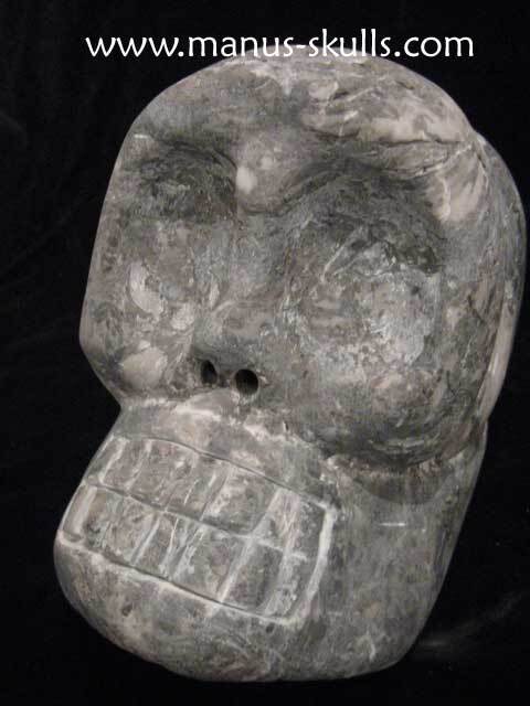 Black Alabaster Ivolian Skull