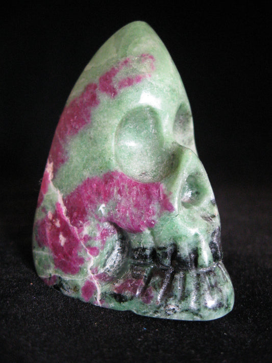 Ruby in Zoïsite Skull