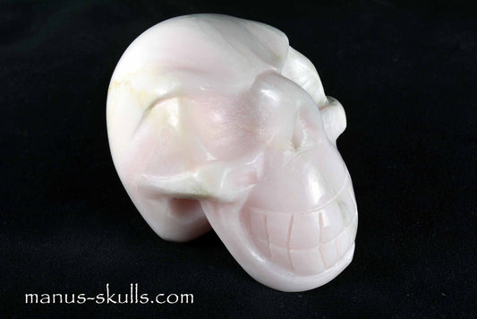 Mangano Calcite Skull