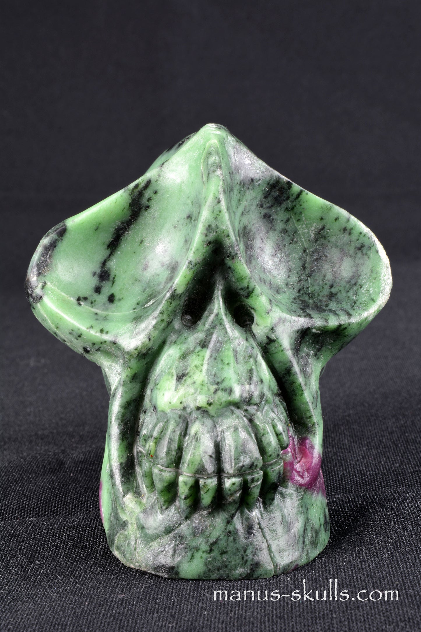 Ruby in Zoisite Skull
