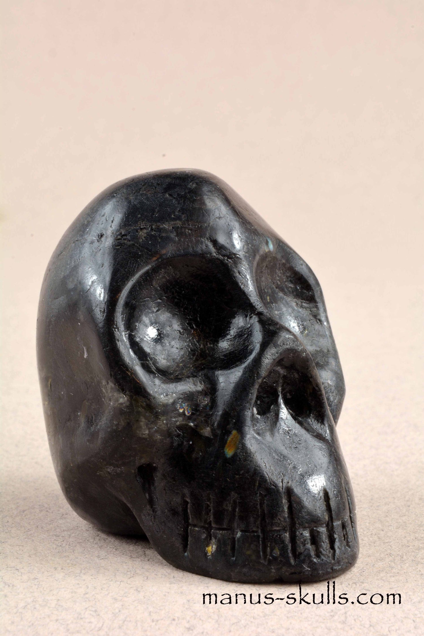 Nuummite Skull