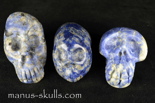 3 x Lapiz Lazuli Skulls