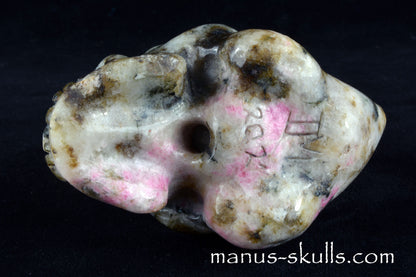 Tugtupite Conehead Skull UV