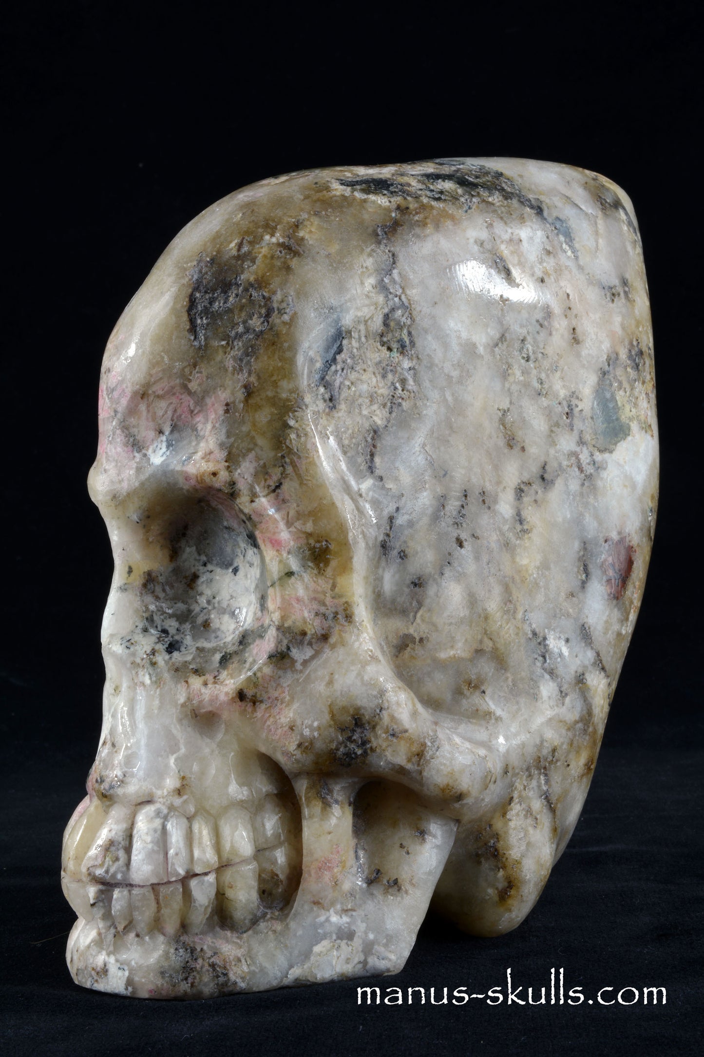 XXL Tugtupite Skull UV