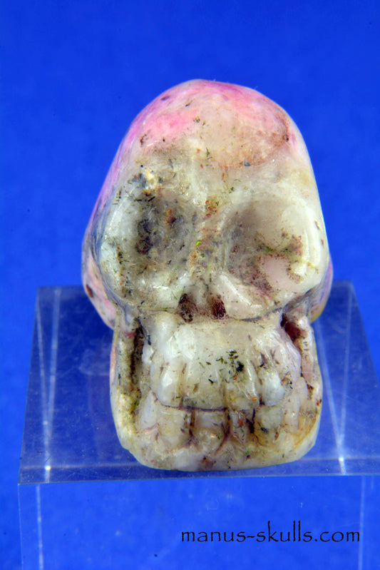 Tugtupite Skull