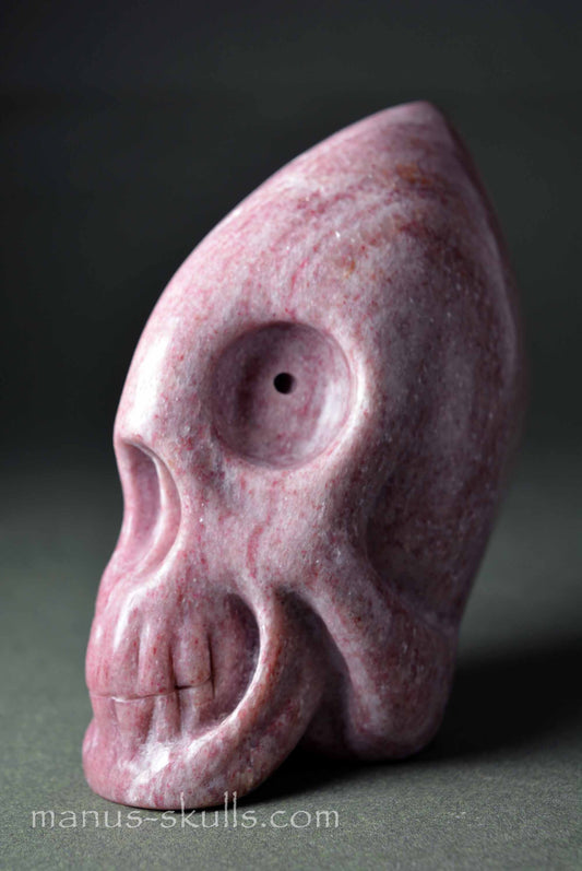 Thulite Skull